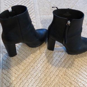 Platform black ankle boots
